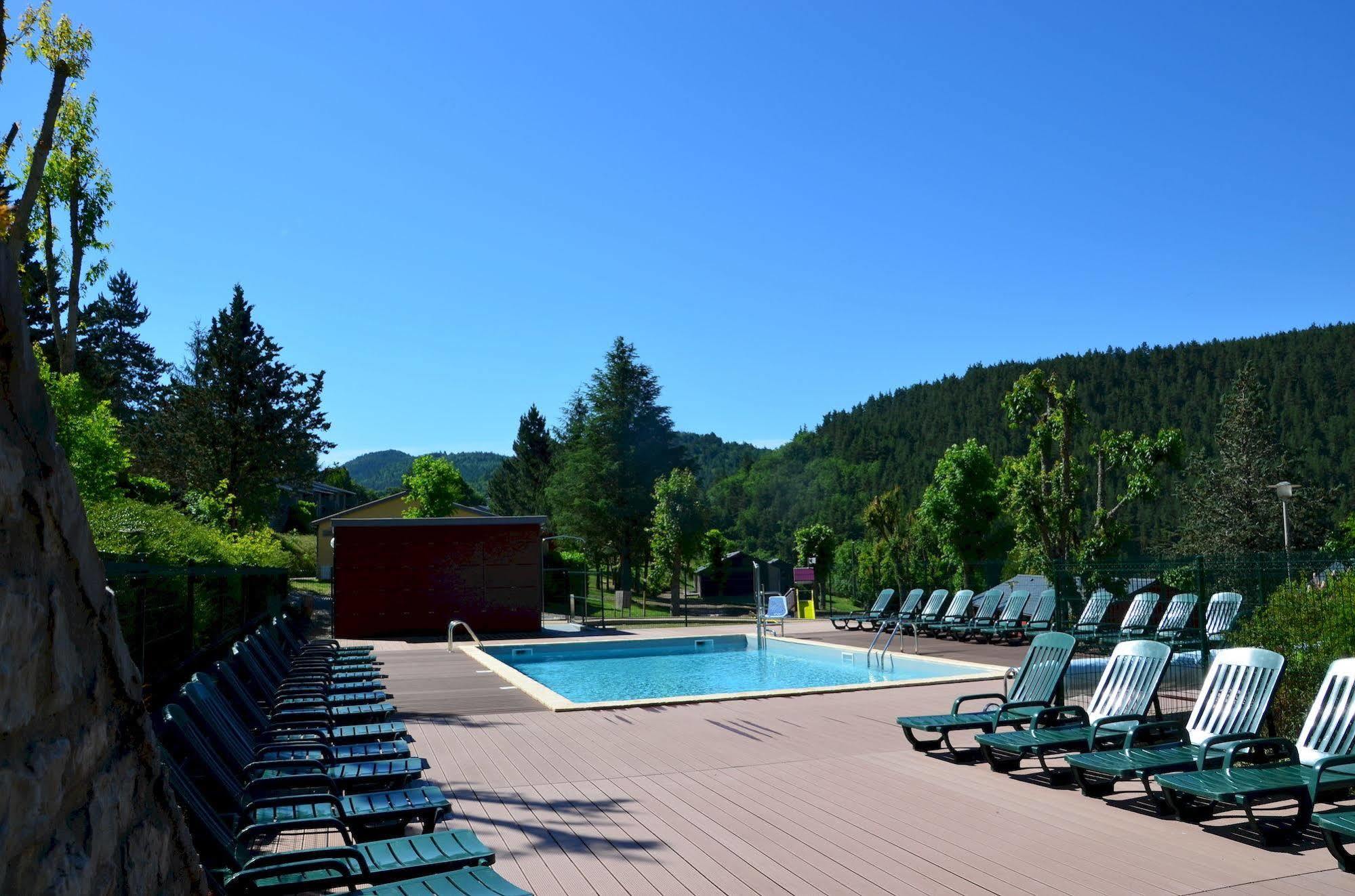 Hotel Domaine Aigoual Cevennes Meyrueis Exterior foto